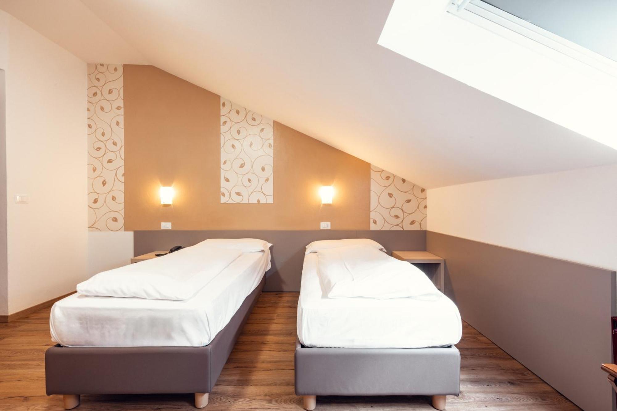 Hotel Panorama Cavalese Ngoại thất bức ảnh
