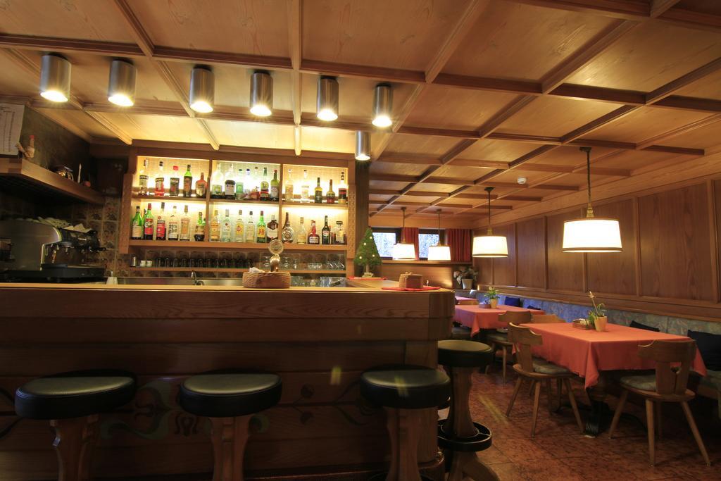 Hotel Panorama Cavalese Ngoại thất bức ảnh